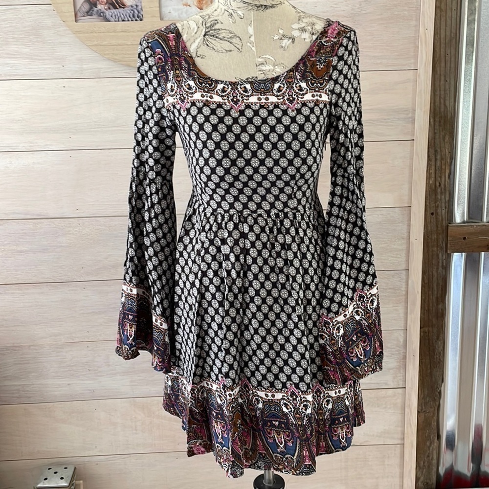 Loveriche Black Print Dress S